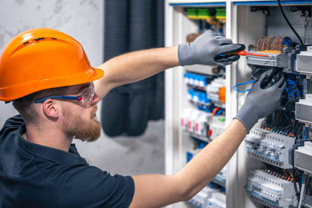 Best Electrical Installation Contractor  in Hebron, IL